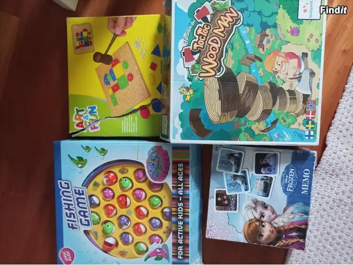 Säljes Pussel och spel