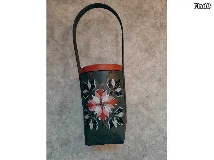 Myydään Flätad korg