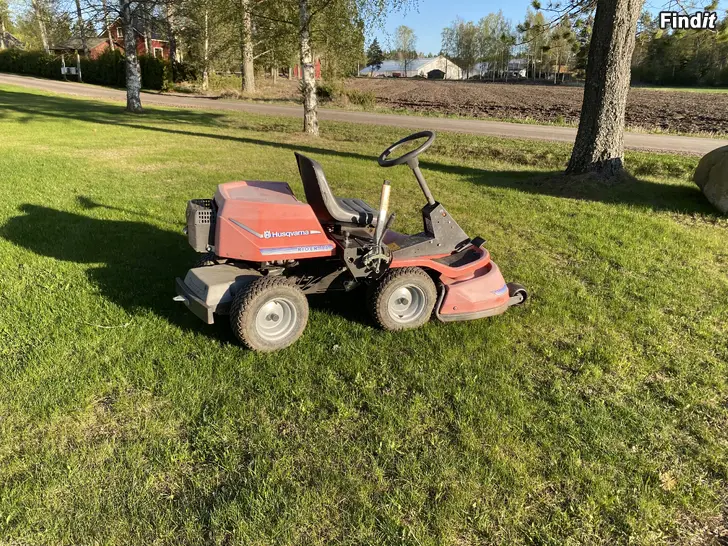 Säljes Husqvarna gräsklippare