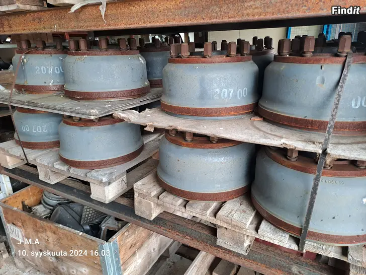 Myydään Saf jarrurumpuja