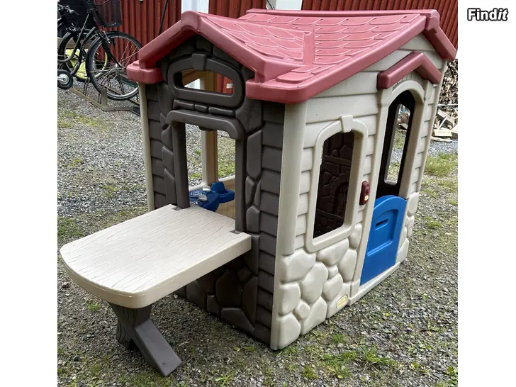 Säljes Little tikes lekstuga i plast