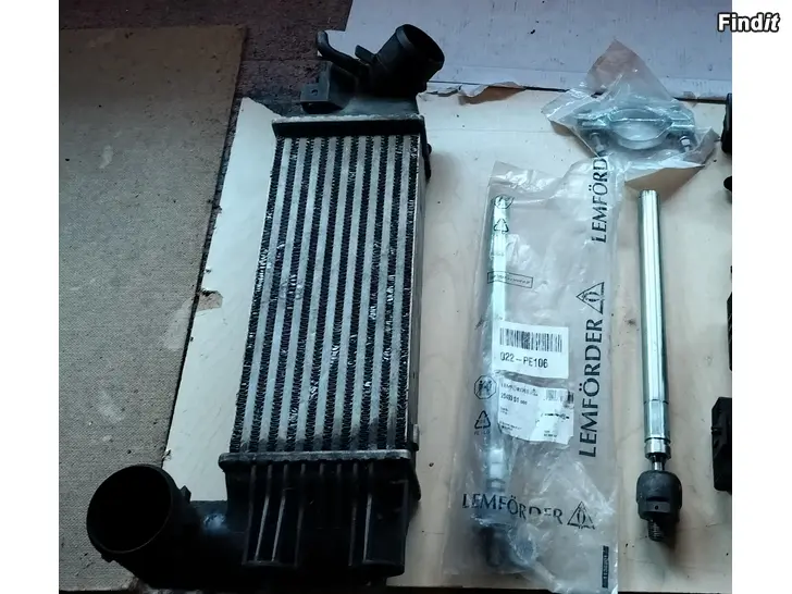 Myydään Välijäähdytin raidetangon sisä laippakiristin