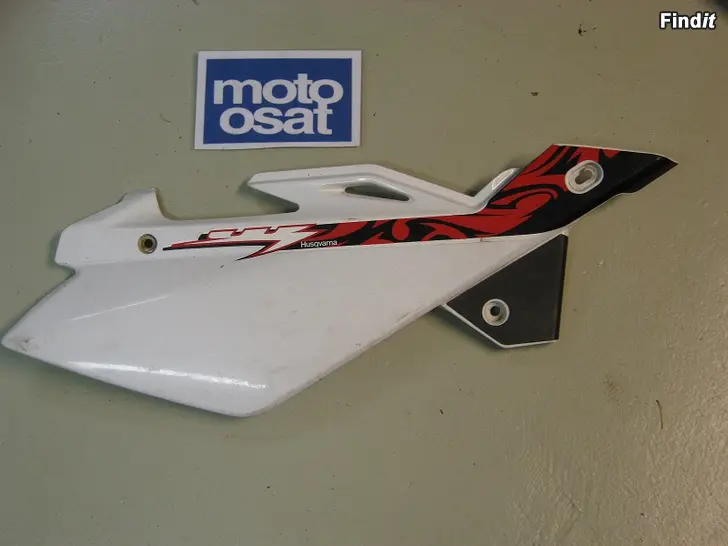 Myydään Husqvarna SM 125 07-08 osia