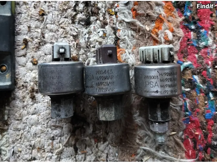 Myydään PSA 283003 280443 ilmastoininpainekytkin Citröen Peugeot