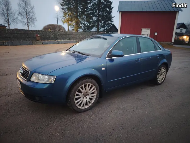 Säljes Audi a4 1.6 lite medkörd ny besiktigad