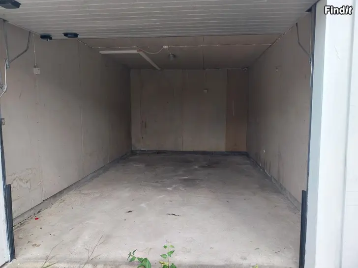 Vuokrataan Autotalli