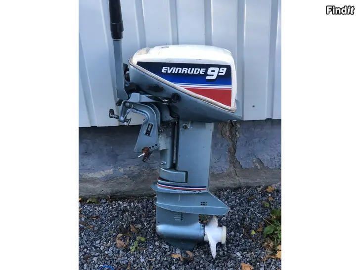 Myydään Evinrude 9.9