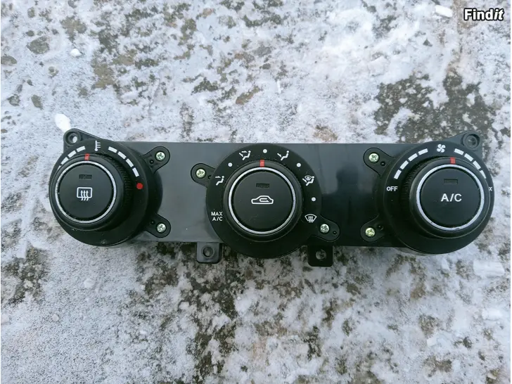 Myydään Kia Ceed 2009 lämpötilasäädin 97250-1H200EQ