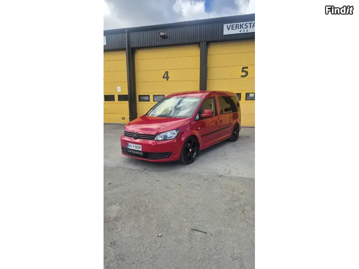 Myydään Vw Caddy Maxi 1.6tdi 2013 Nybesiktad