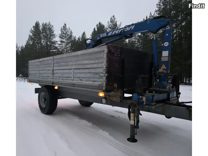 Myydään Velsa kippikärry ja nostin