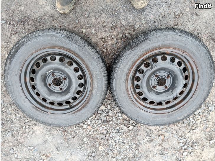 Myydään Kesärenkaat 195/60R15 Continental vanteet 4-100 Opel