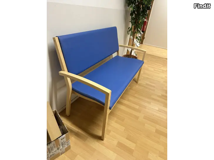 Myydään Kahden istuttava penkki