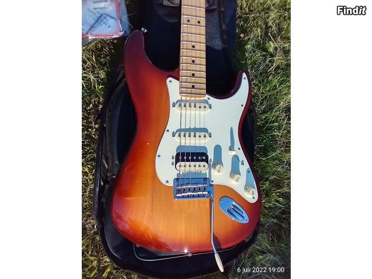 Säljes Fender American Standard Stratocaster 2016