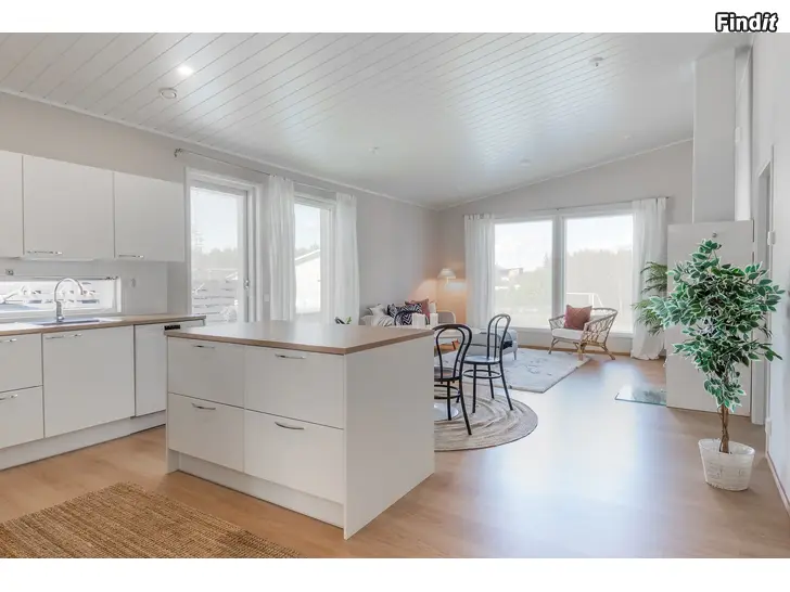 Säljes Omakotitalo Länsiniitty, Vaasa - ESITTELY TÄNÄÄN