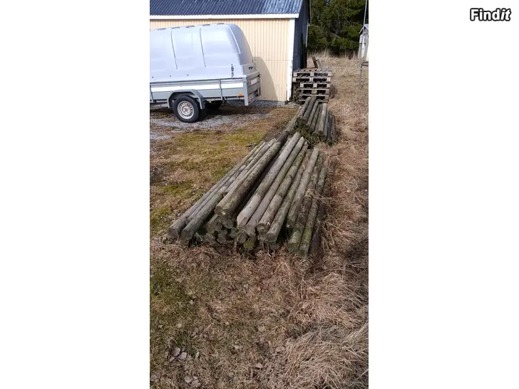 Säljes Impregnerade stolpar