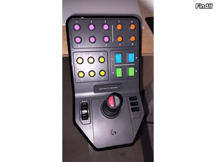 Säljes Logitech Saitek Farm Sim Side Panel