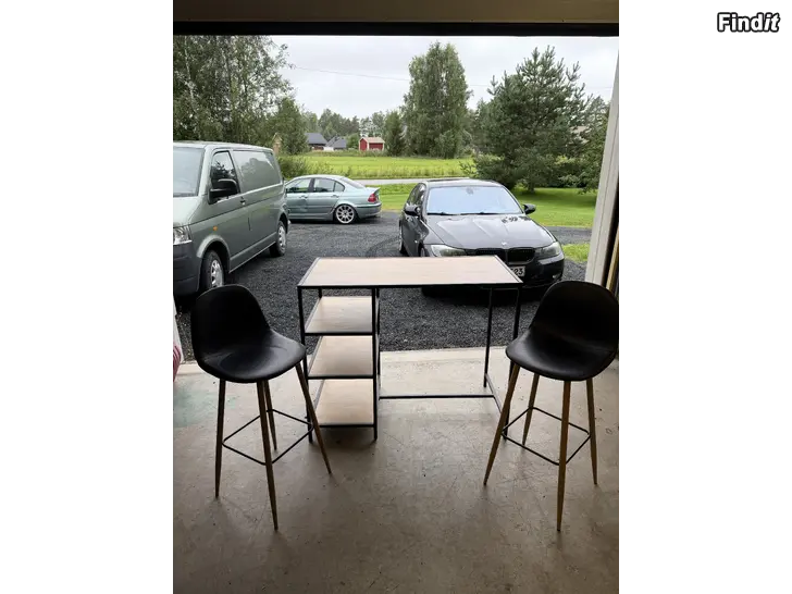 Myydään Bord /pöytä