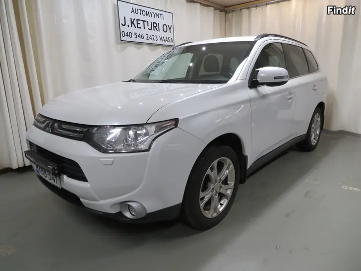 Myydään Mitsubishi Outlander 2,2 DI-D Intense MT 2WD 5P Business 2014