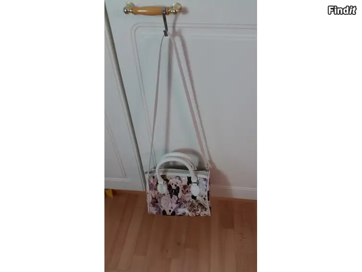 Myydään Käsilaukku HM olkalaukku kissa-koira 6e