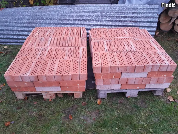 Säljes Tegelstenar oanvända