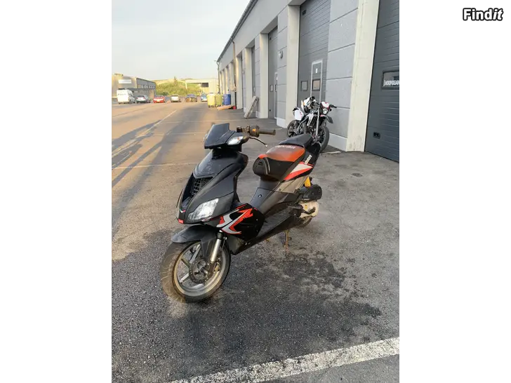 Säljes Aprilia sr50