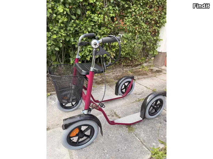 Säljes ESLA sparkcykel