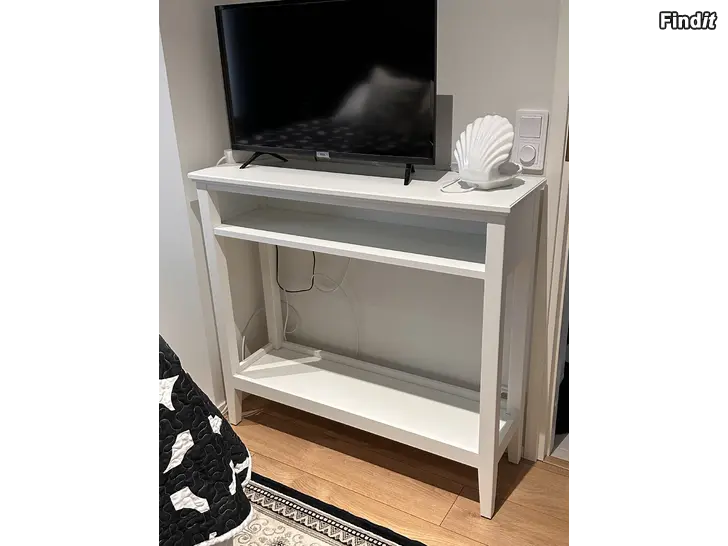 Säljes IKEA Idanäs sidobord