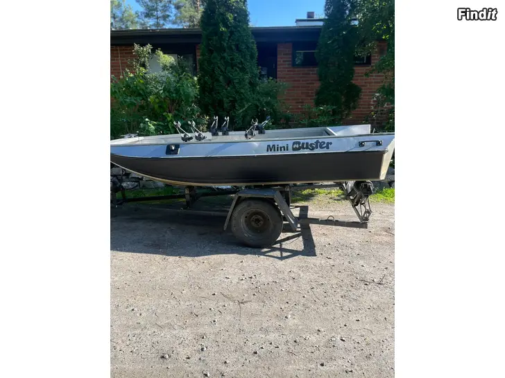 Myydään Buster mini