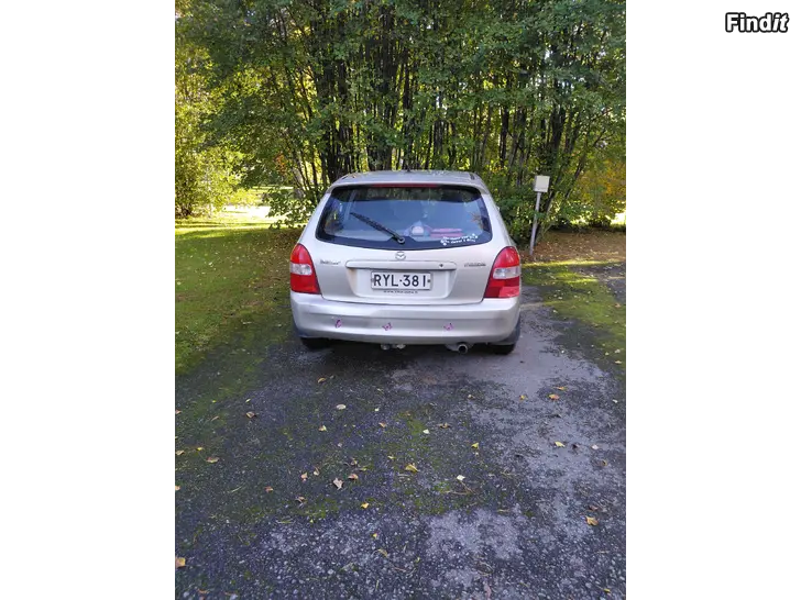 Myydään Mazda 323F 1.6