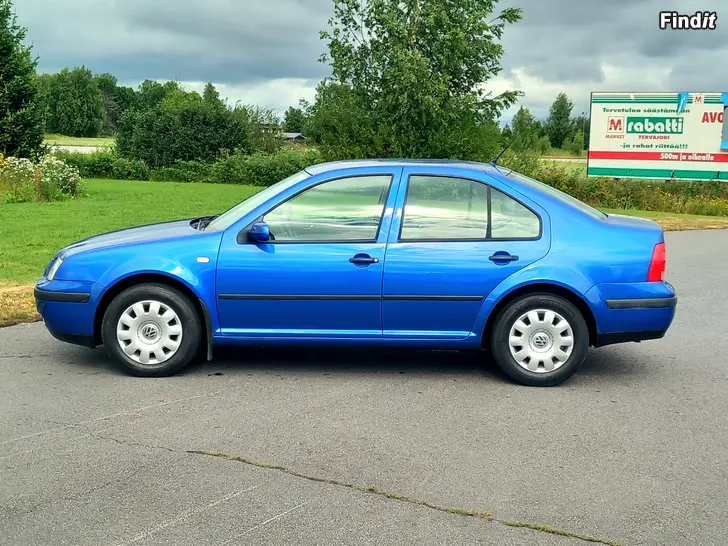 Myydään Volkswagen Bora 1.6 16V Bensa 105hv JUURI KATSASTETTU - ILMASTOINTI TOIMII