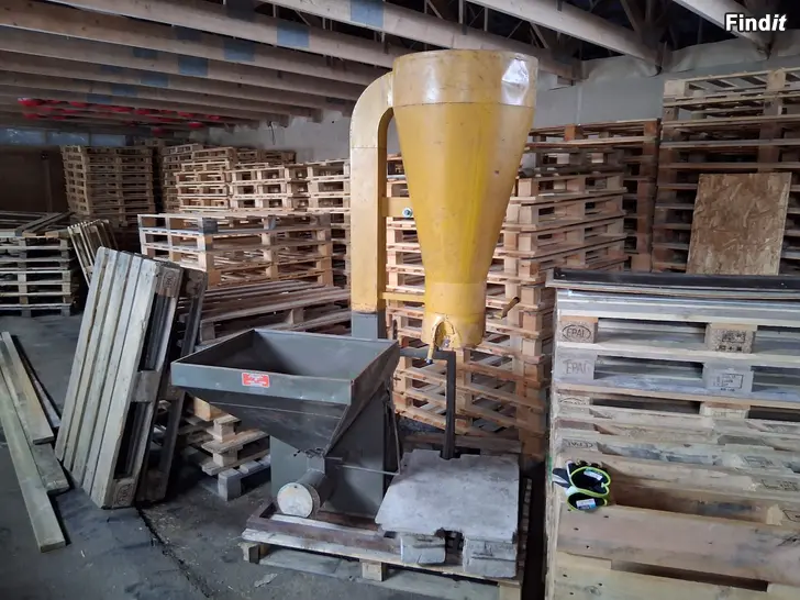 Myydään Traktordriven kvarn METSÄ-KETELÄ