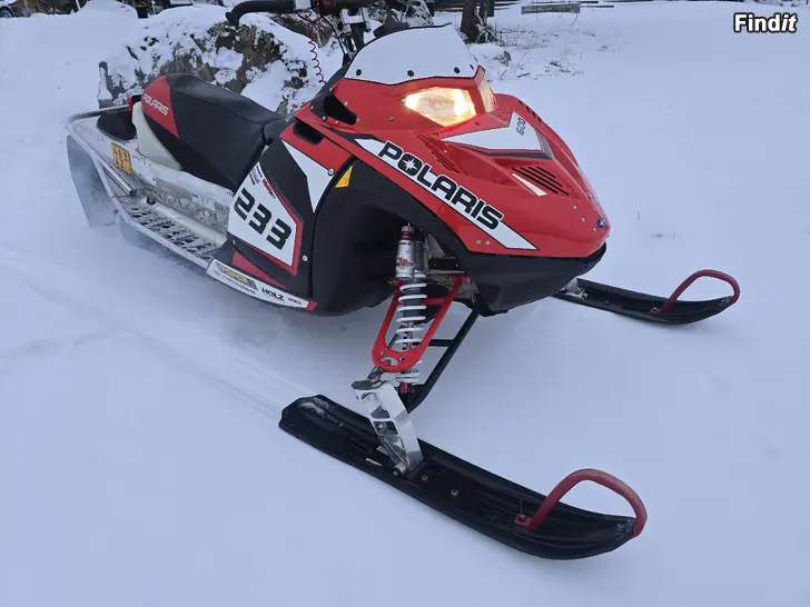 Myydään Polaris 600R