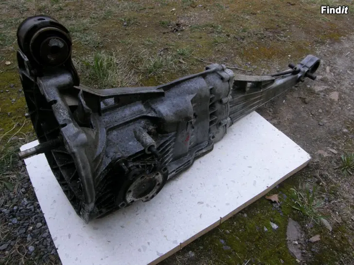 Myydään Alfasud 1200 ti - 5-v vaihdelaatikko jatkopalalla