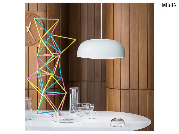 Säljes Nymåne taklampa