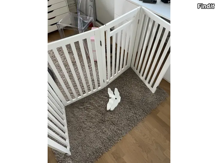 Säljes Hundgrind