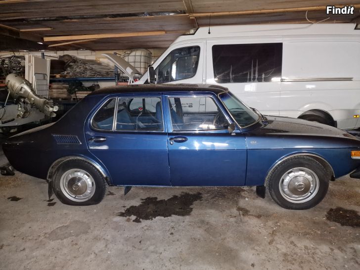 Myydään Saab 99