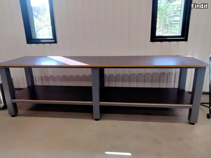 Säljes Arbetsbänk
