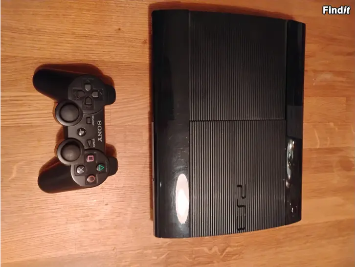 Säljes Playstation 3 super slim CECH 4304a 12 GB black