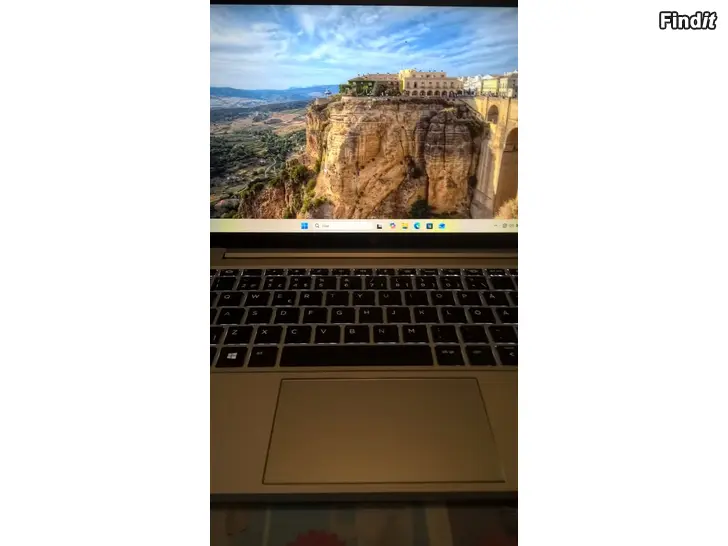 Myydään Hp Elitebook 830g7  i5  16gb ram  win11pro