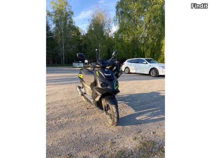 Säljes Peugeot SpeedFight 4 4t 2019