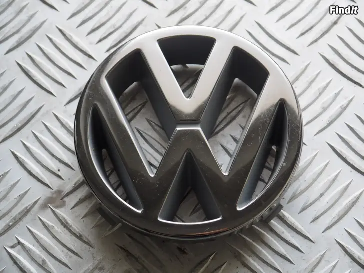 Myydään Volkswagen T3 Transporter Bus 79-92 Emblem Badge Radiator Grille 251853601