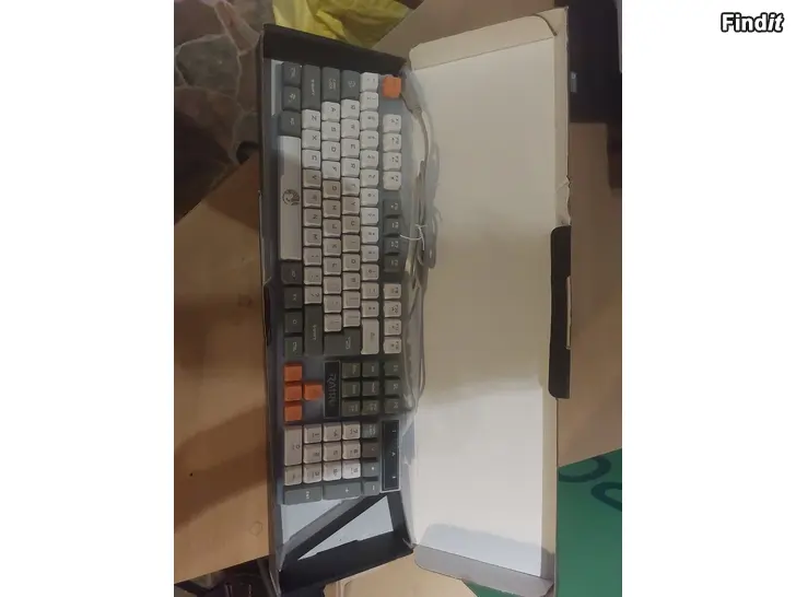 Säljes 2 st gamingtangentbord RGB  Dakota