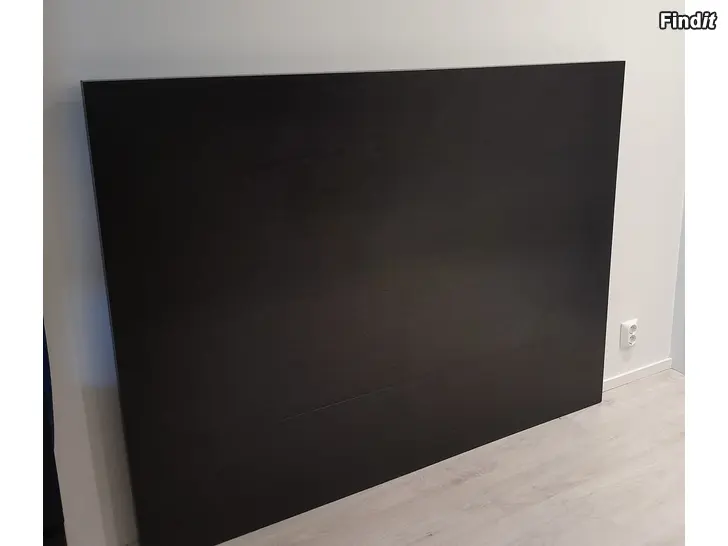 Säljes Sänggavel 160cm
