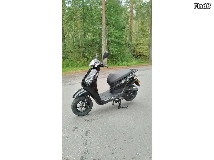 Myydään Keeway Kite 50 4-T