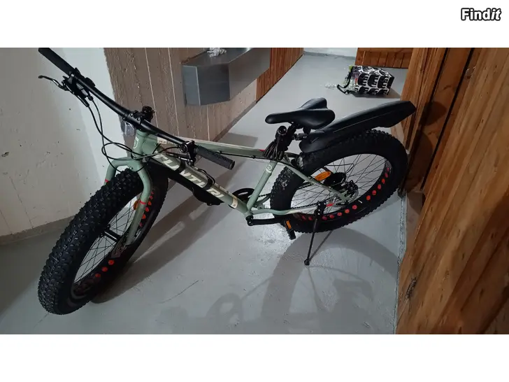 Myydään Kuun uusi fatbike tunturi