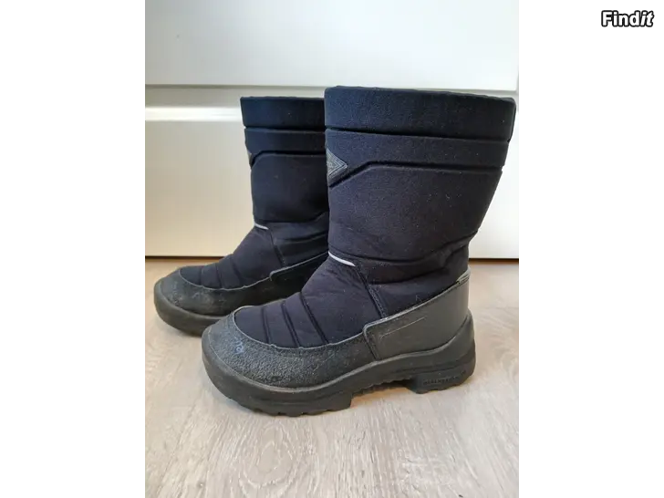 Säljes Kuoma stövlar