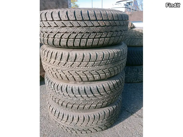 Myydään Nastarenkaat 185/70R14 vanteet 5-114,3 Mazda