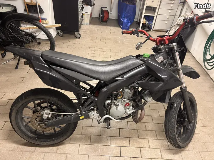 Säljes Derbi 50