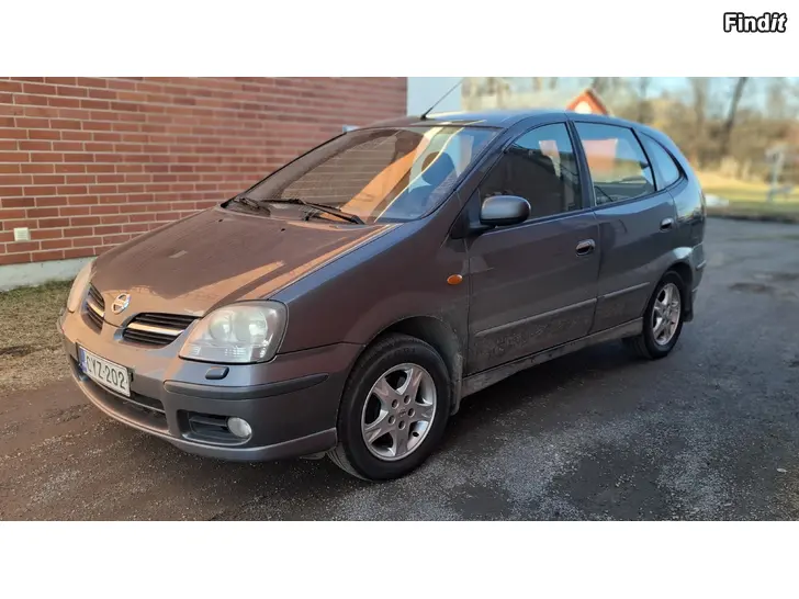 Myydään Nissan almera tino 2006vm 1.8 automaatti