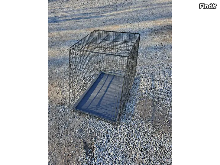 Säljes Ihopfällbar hundbur. Taitettava koiranhäkki